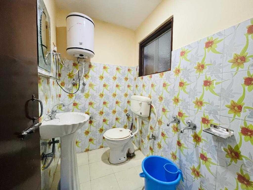 Hotel O Desire Guest House Srīnagar エクステリア 写真