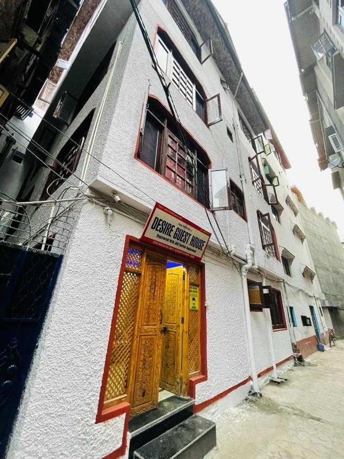 Hotel O Desire Guest House Srīnagar エクステリア 写真