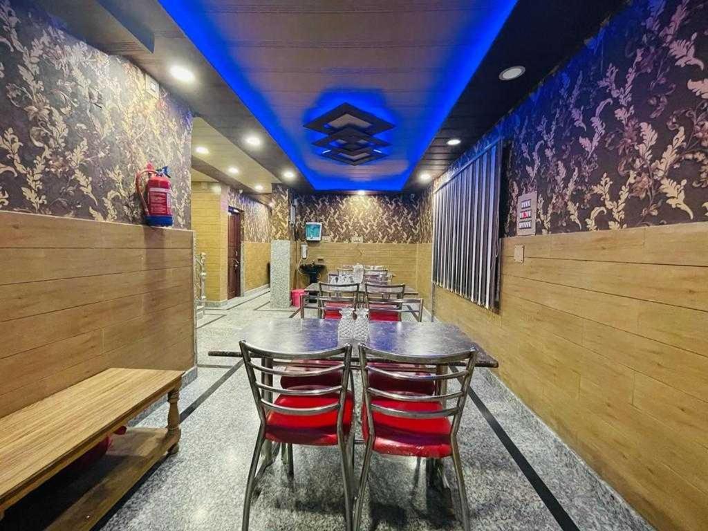 Hotel O Desire Guest House Srīnagar エクステリア 写真