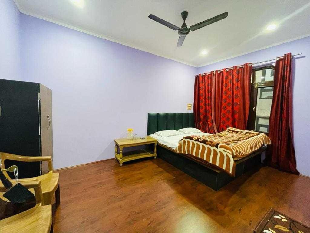 Hotel O Desire Guest House Srīnagar エクステリア 写真
